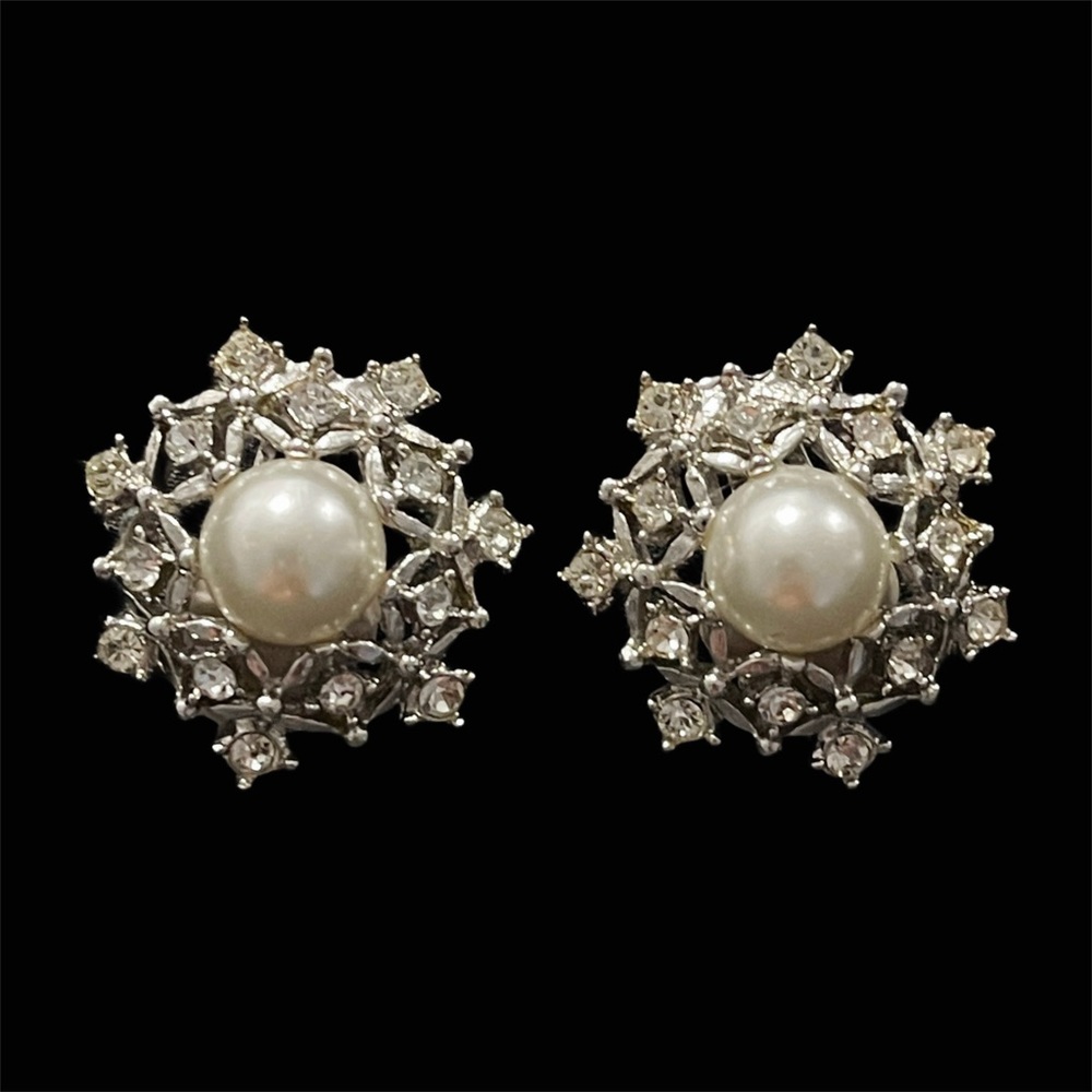 ✨Vintage Signed Silver Snowflakes Clip On Earrings